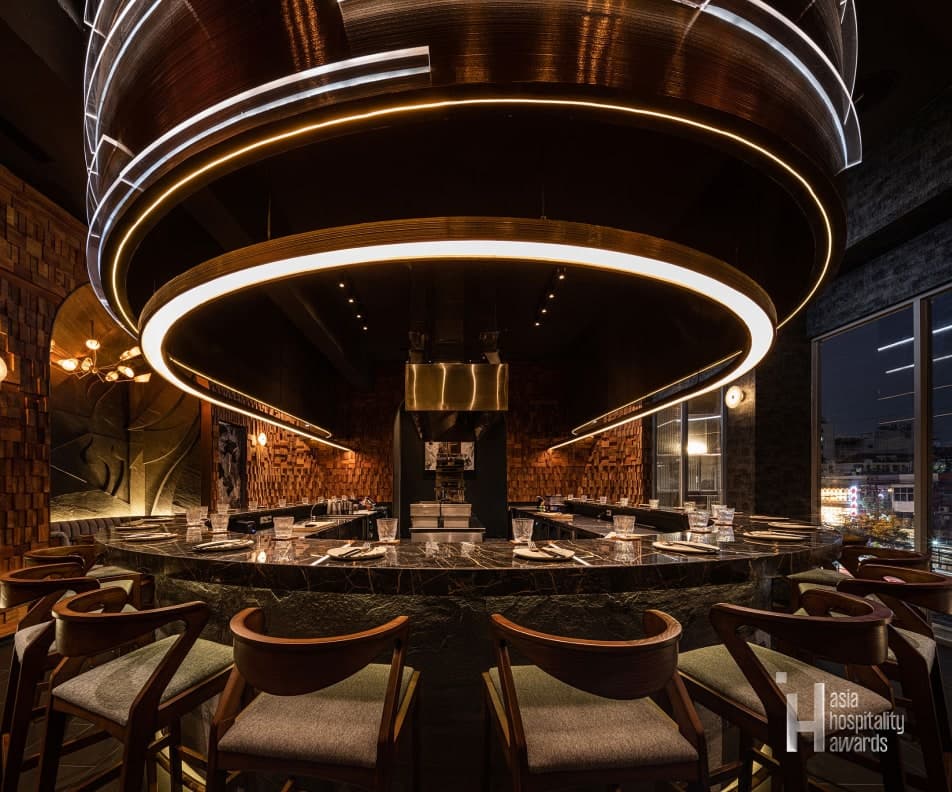 The New Culinary Frontier: Experiential, Home-catered, and Ghost kitchens