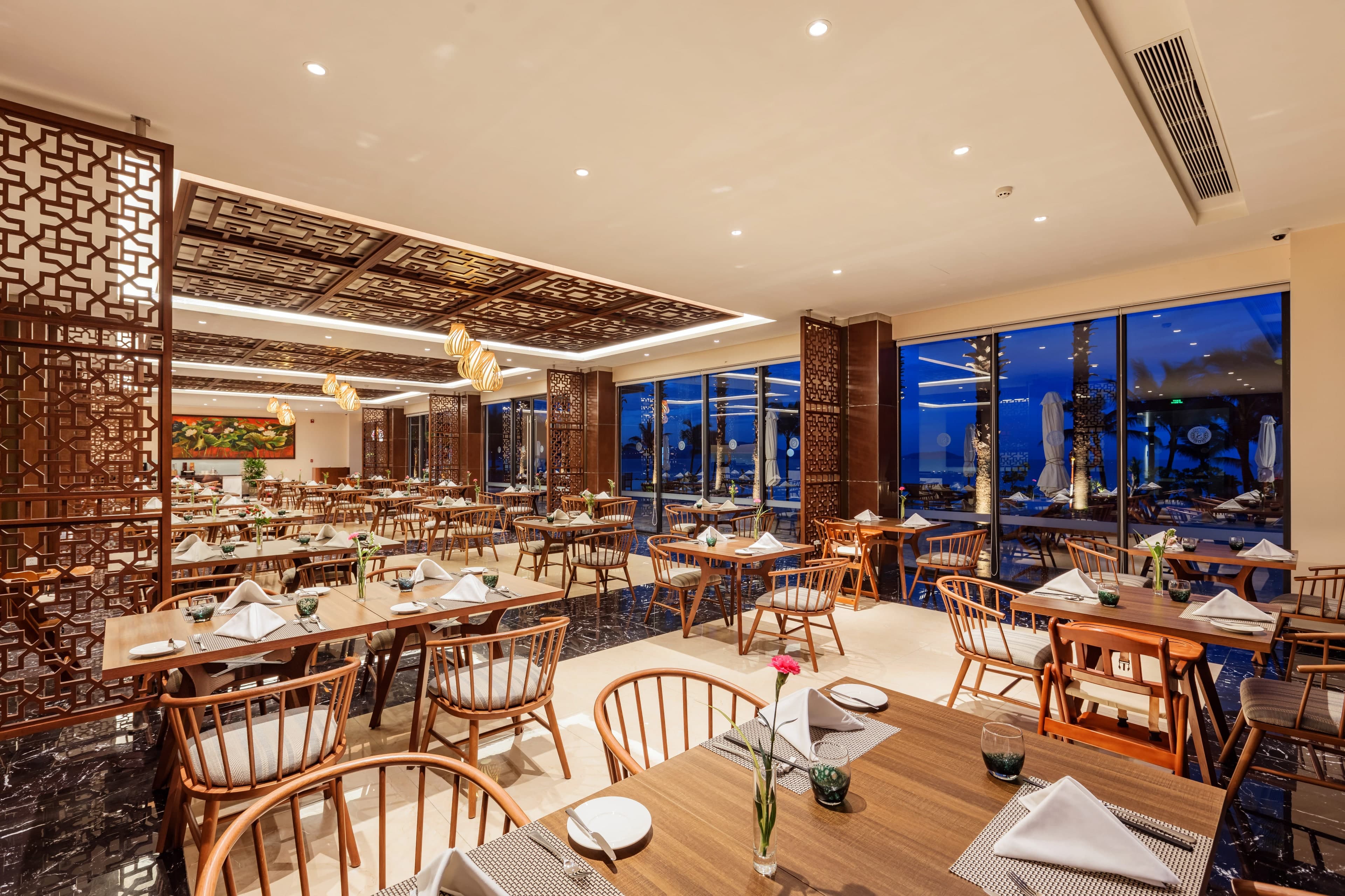 Noa Villa All-Day Dining Restaurant
