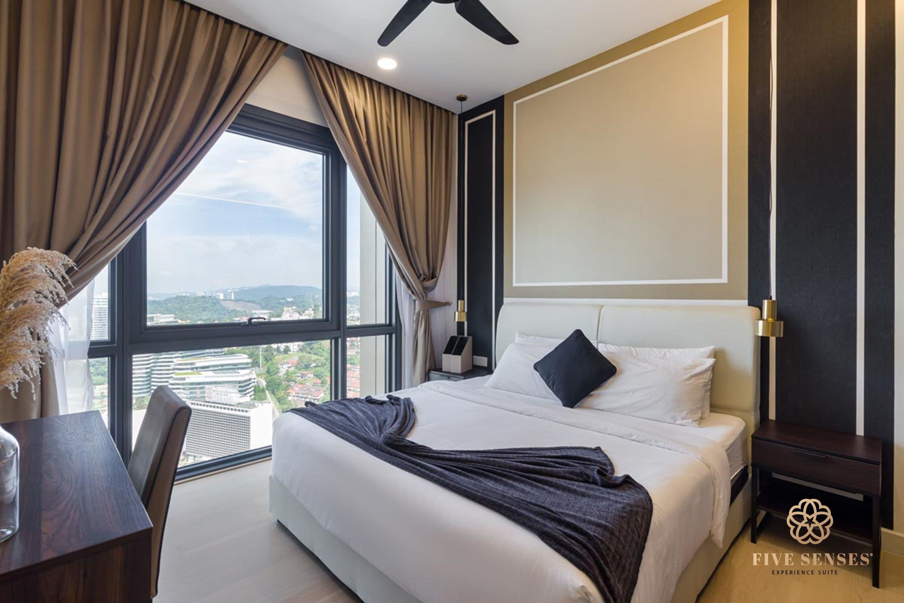 Five Senses Experience Suite
